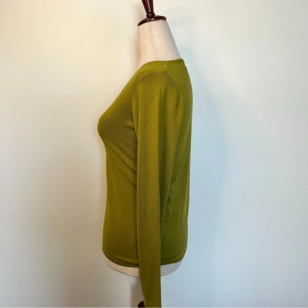 T Tahari Olive Moss Green V-Neck Fine Knit Long Sleeve Sweater Size XS